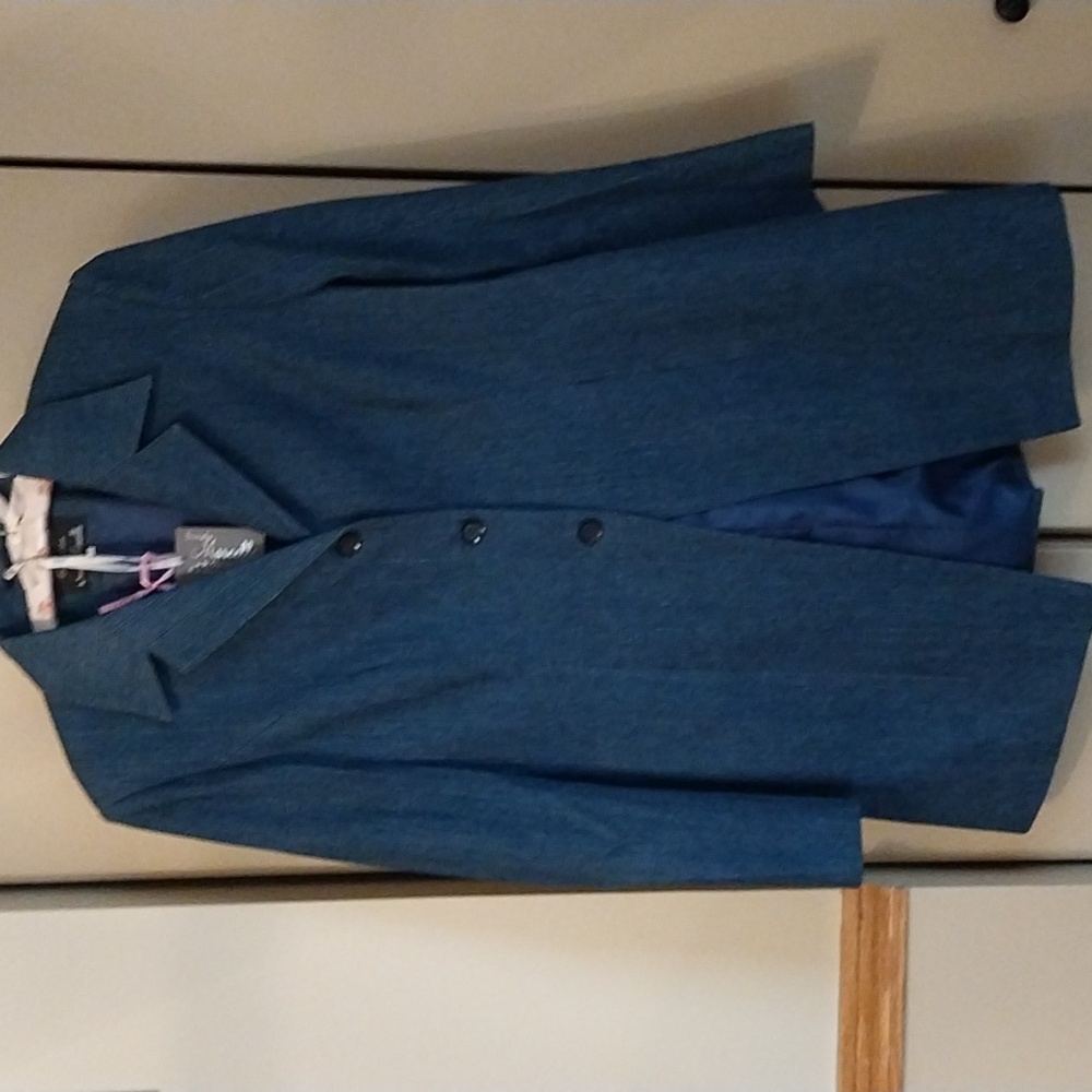 Carol Ann Collection By Simply Marcella Long Denim Blazer. NWT